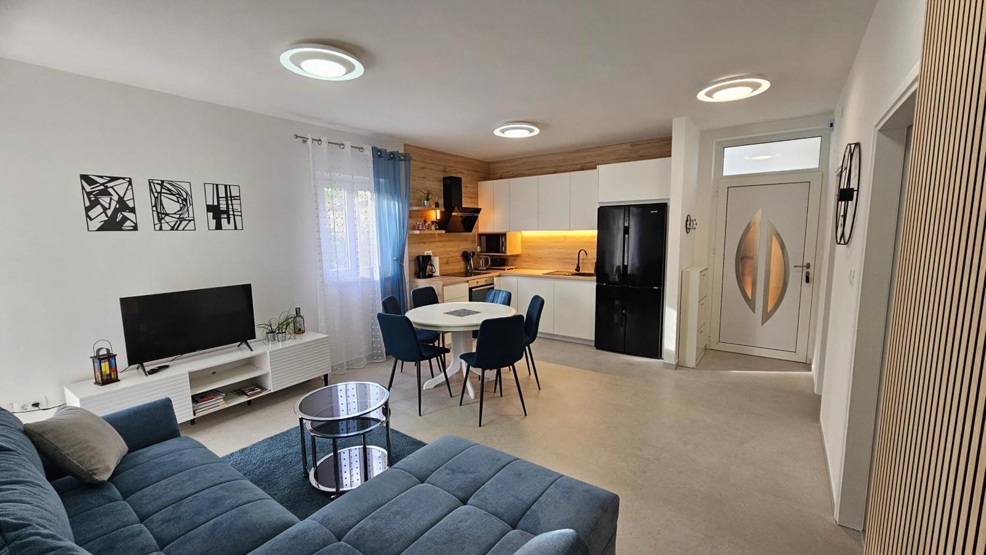 Apartmani Lidija Лопар Экстерьер фото
