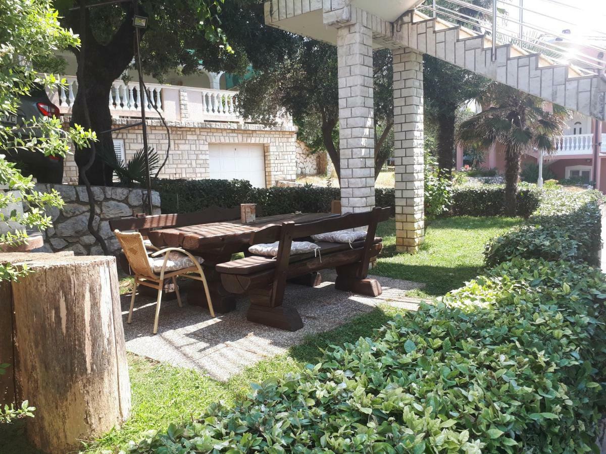 Apartmani Lidija Лопар Экстерьер фото