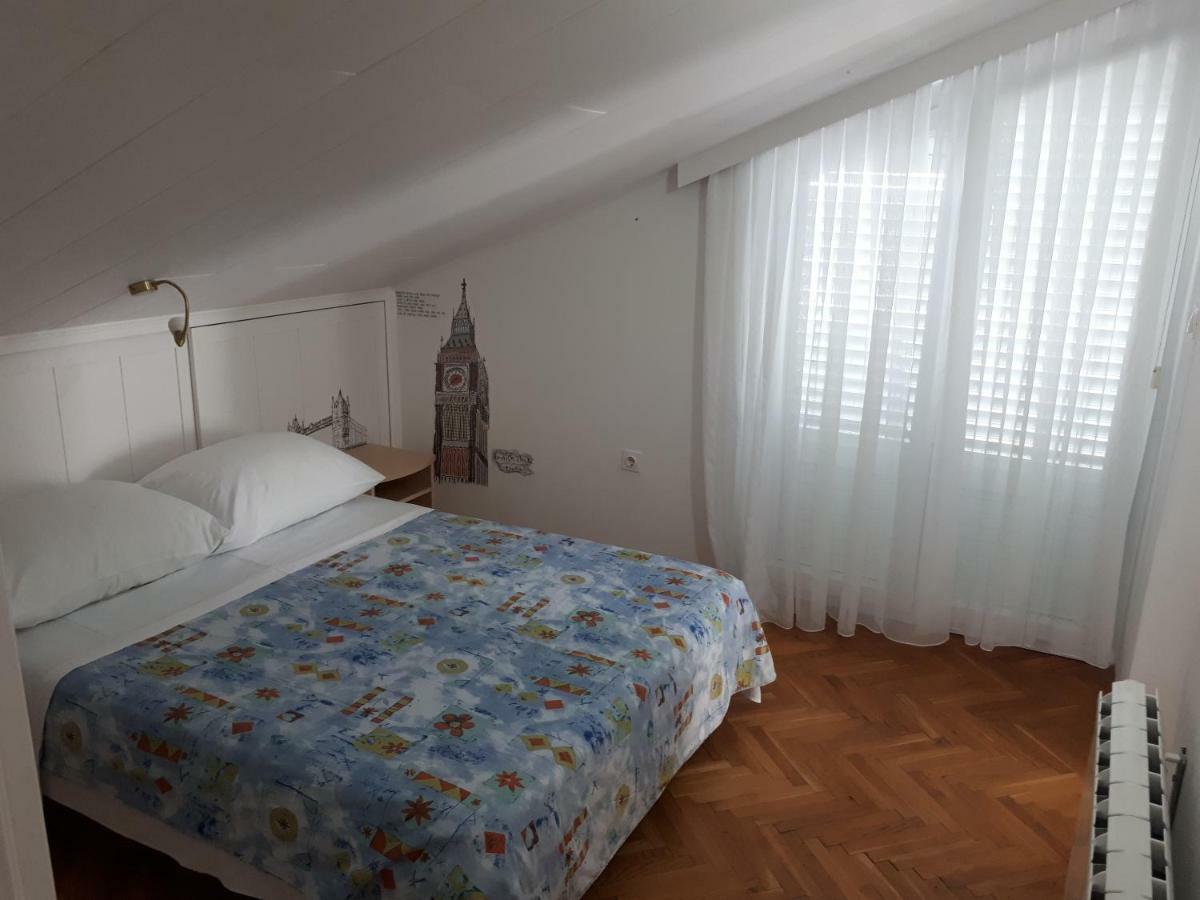 Apartmani Lidija Лопар Экстерьер фото